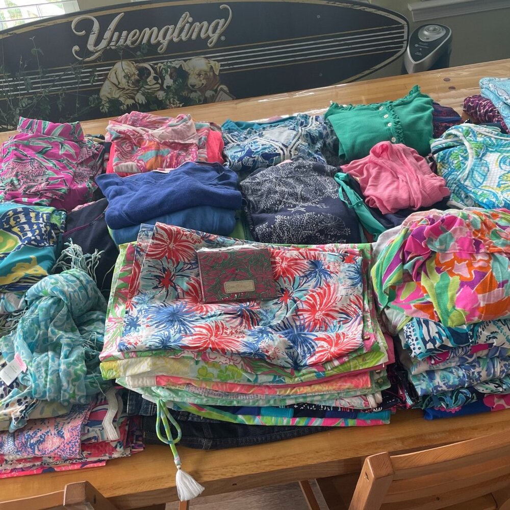 Lilly Pulitzer Mystery Box / Item(s)... see description, please